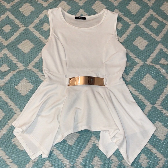 Alt.B Tops - Sleeveless Top Large